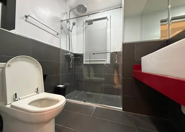 2br With King & Queen Bed And Highspeed Wifi Near Shangri-la Bgc Apartahotel Manila