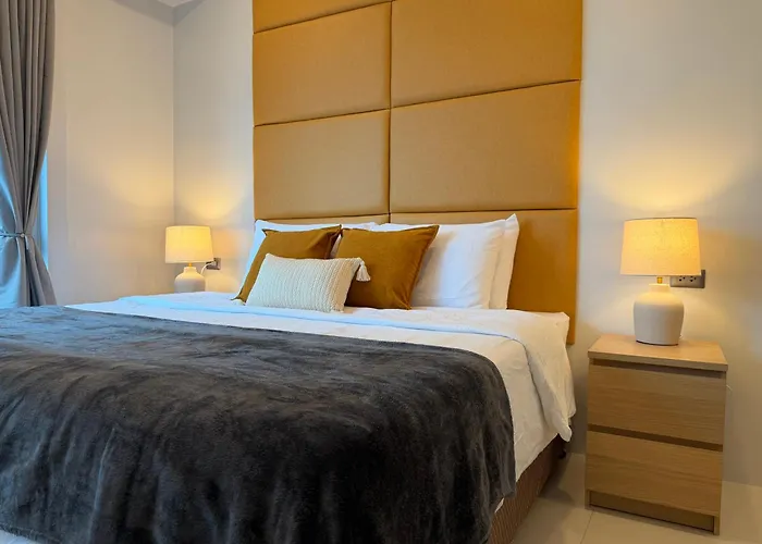 2br With King & Queen Bed And Highspeed Wifi Near Shangri-la Bgc Apartahotel Manila
